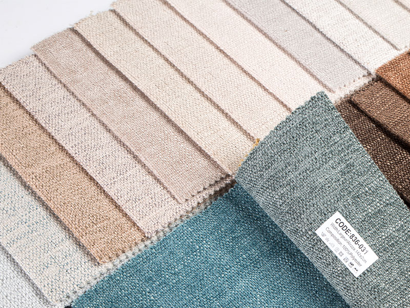 Měkká a luxusní látka pro obyčejnou chenilu pro kryty a házení